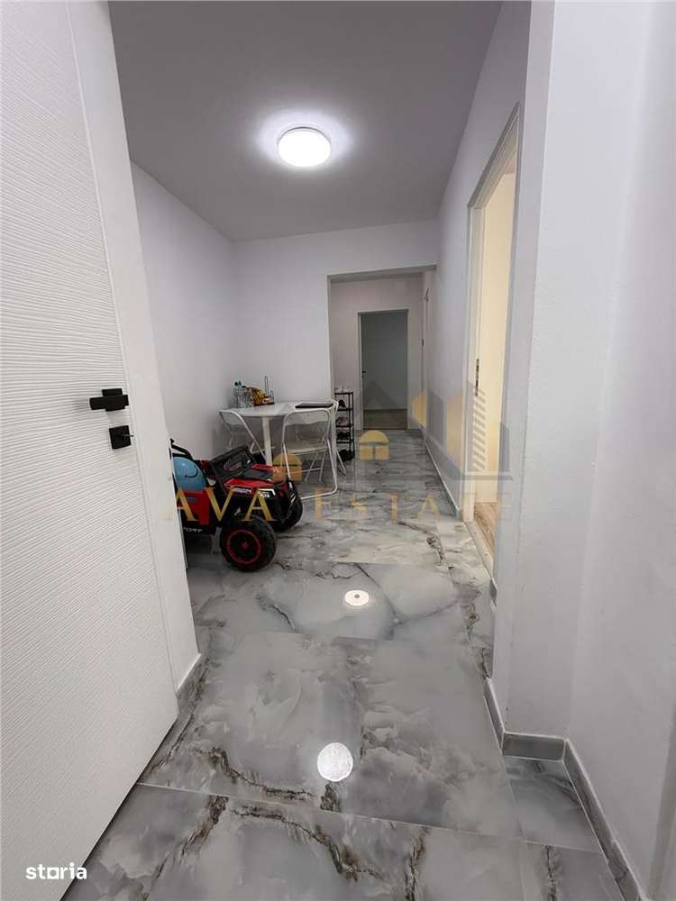 Apartament 3 camere | Decomandat, 72 mp - Zona Dambovita-2