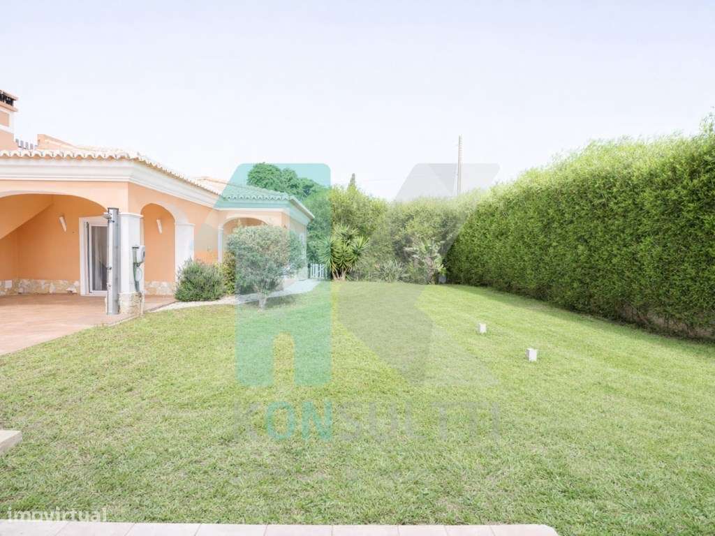 Moradia Isolada de Luxo com Piscina e Terreno de 1000 m² - Praia da...-45