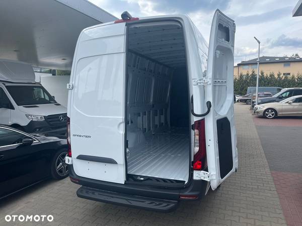 Mercedes-Benz Sprinter 317 CDI KA OM654 - 6