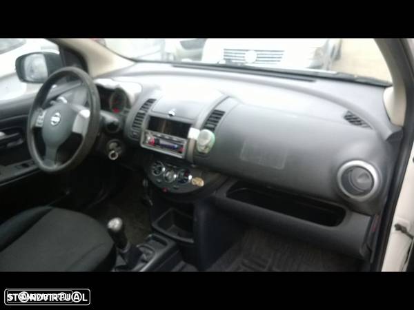 Traseira/Frente/Interior Nissan Note 2009 - 3