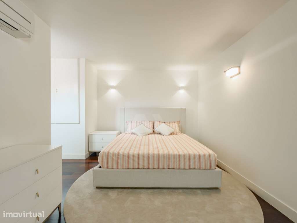 Apartamento T5 na Quinta da Martinha-23