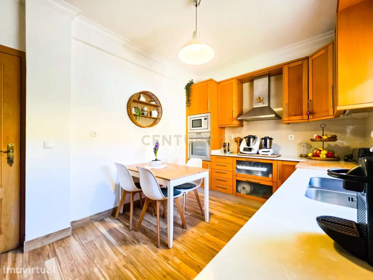 Moradia Geminada com aproveitamento Sotão-5