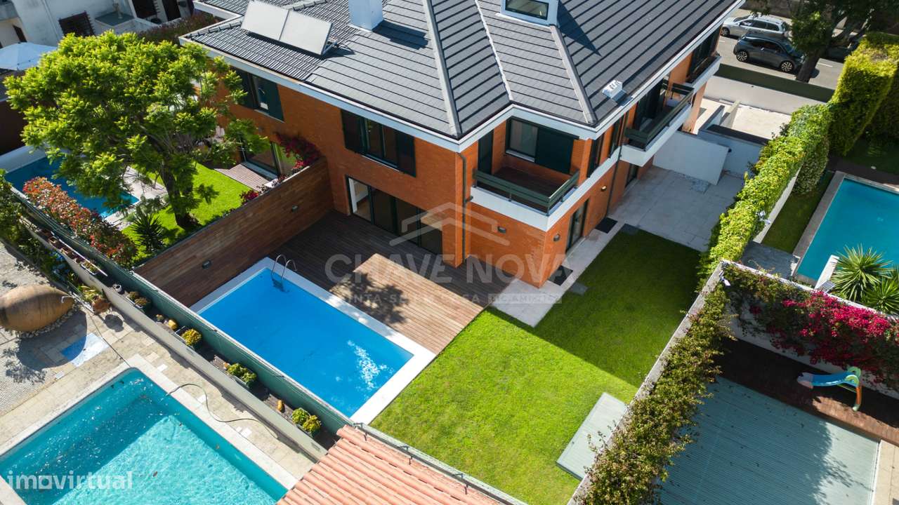 Moradia renovada com piscina e jardim privativo à venda na Foz, Porto-5
