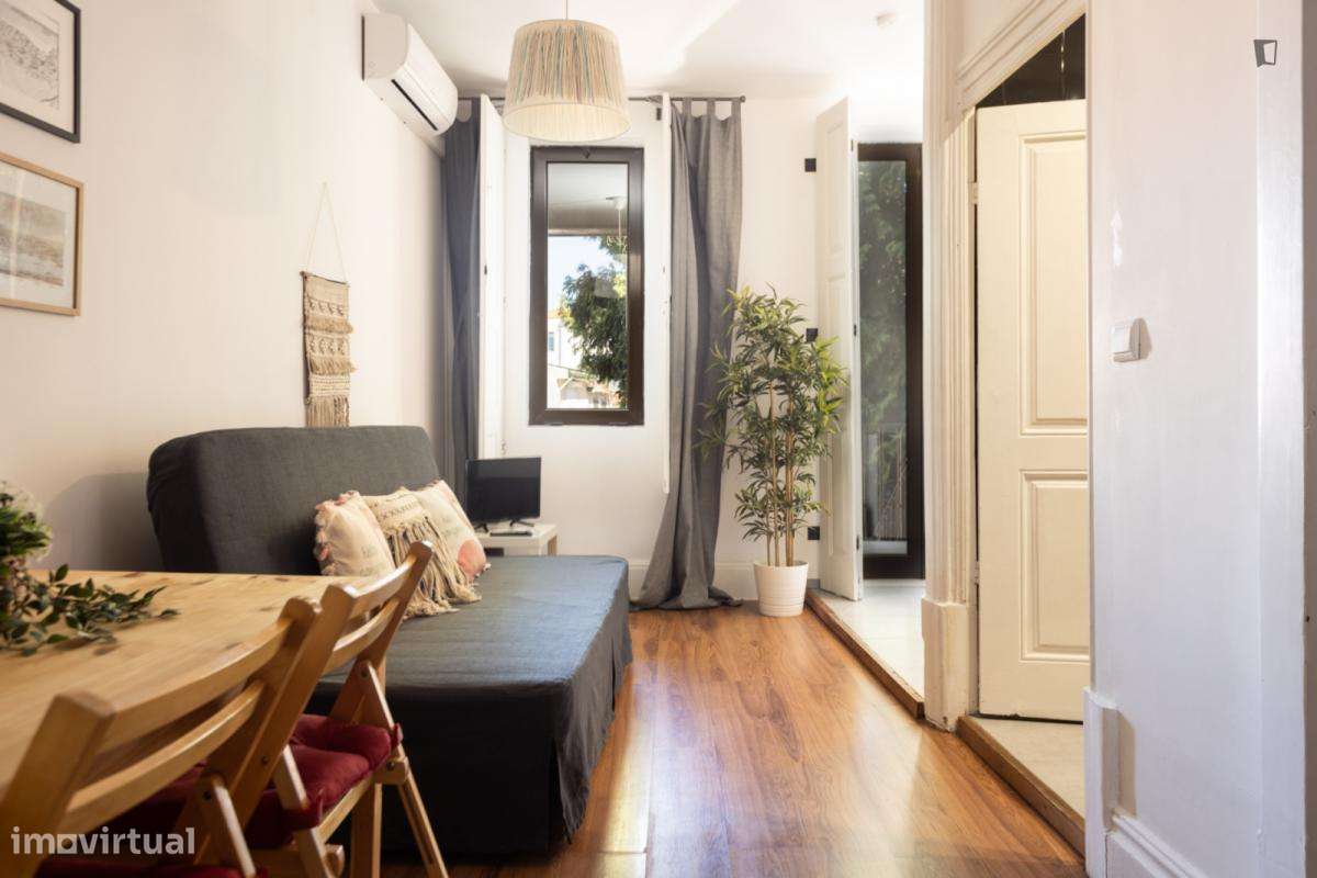 Estúdio - localizado em Campanhã Porto - Grande imagem: 5/10