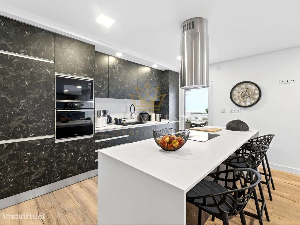 Moradia T4 em Oleiros, Azeitão - Conforto, espaço e tranquilidade!-10