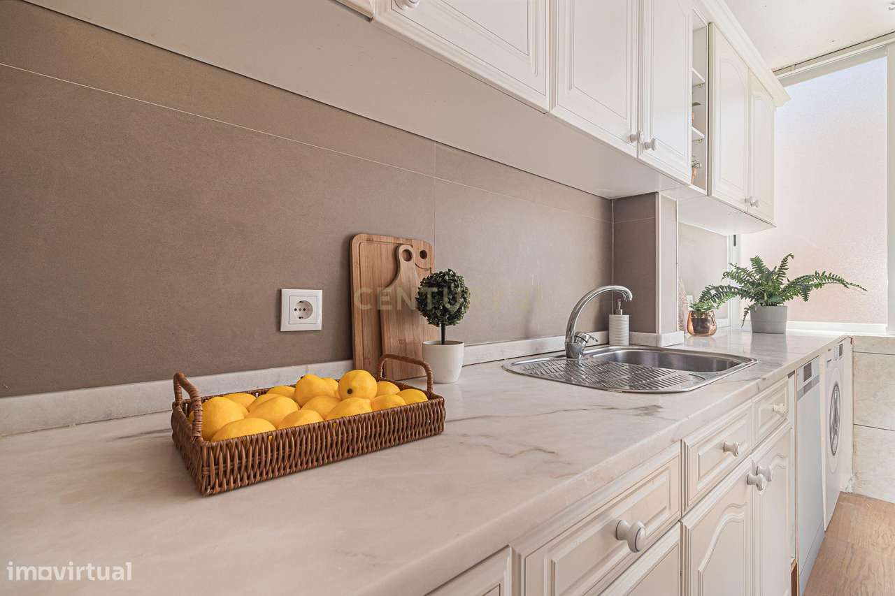 Apartamento T2 em Cacém, Sintra - Oportunidade Única-15