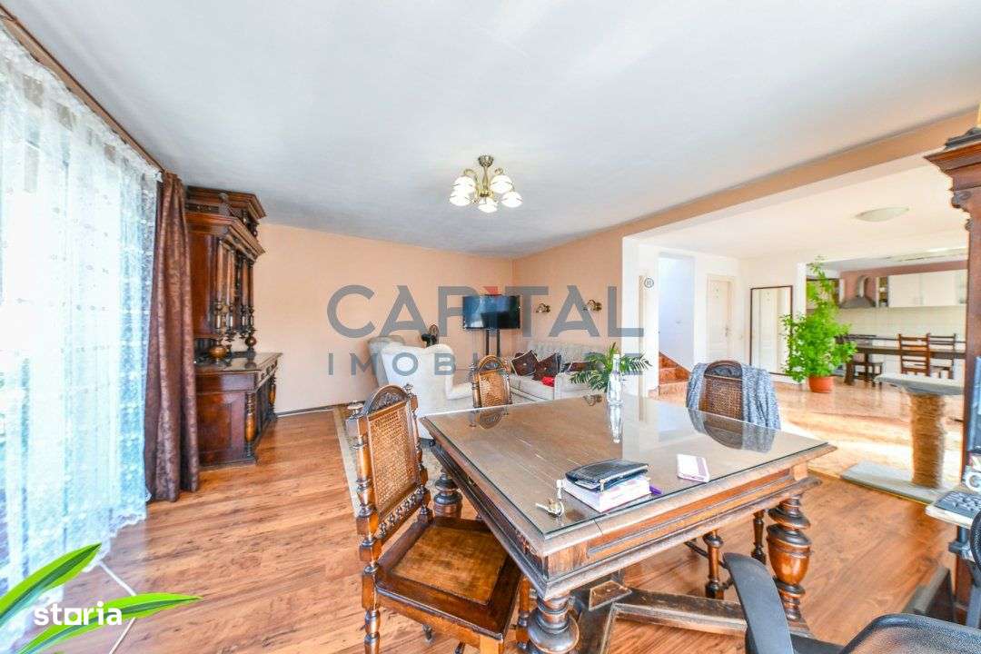 Casa individuala cu 4 camere, garaj si curte, in zona Europa - Imagine principală: 4/16