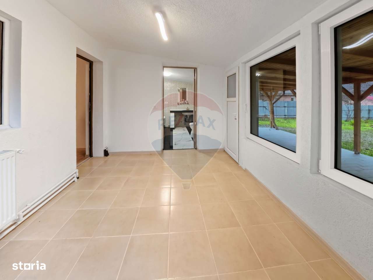 Casa cu teren de vanzare in Lespezi-7