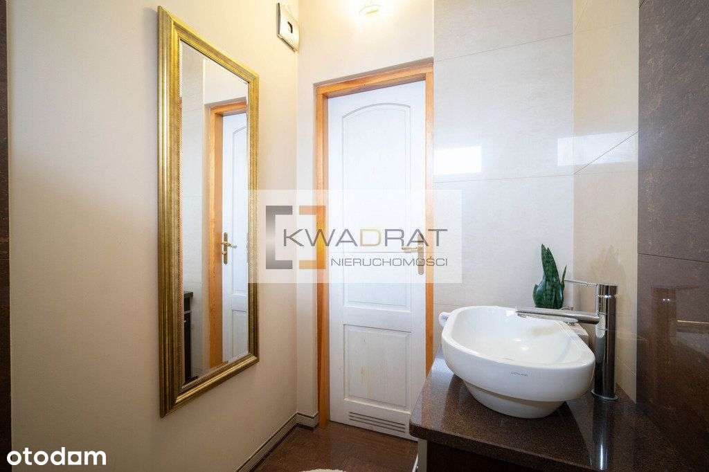 Umeblowany dom z garażem i ogrodem ul. Siennicka-7