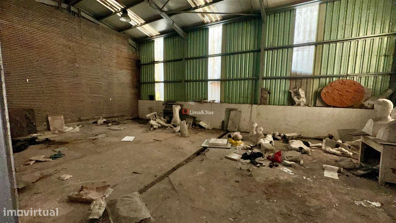 Armazém, Industria em Oliveira do Douro-6