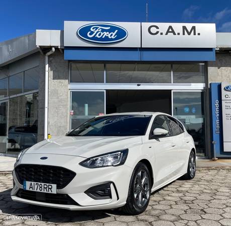 Ford Focus 1.0 EcoBoost MHEV ST-Line - 2