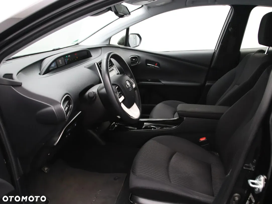 Toyota Prius Hybrid Comfort - 18