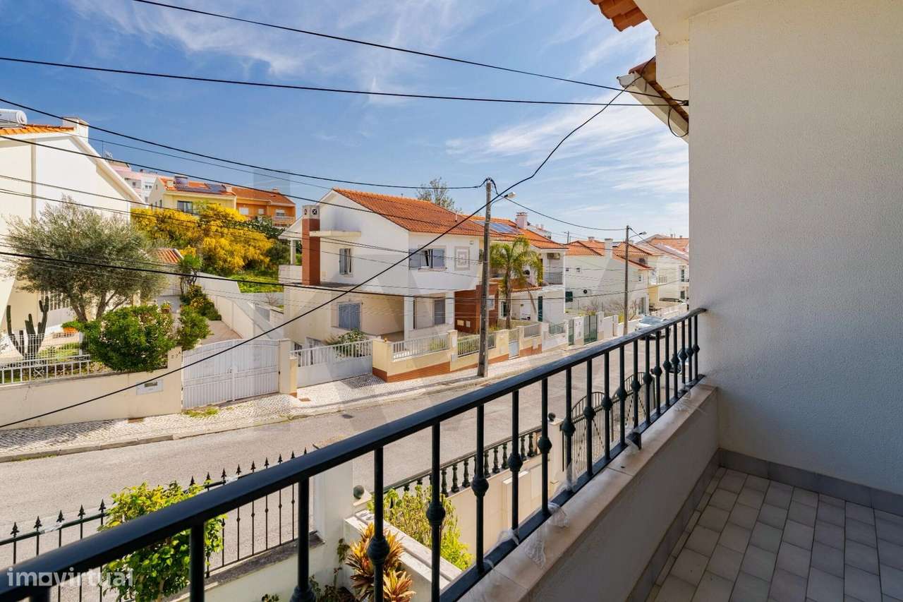 Moradia T5 com jardim 400 m2 | Feijó | O equilíbrio perfeito entre cid-15