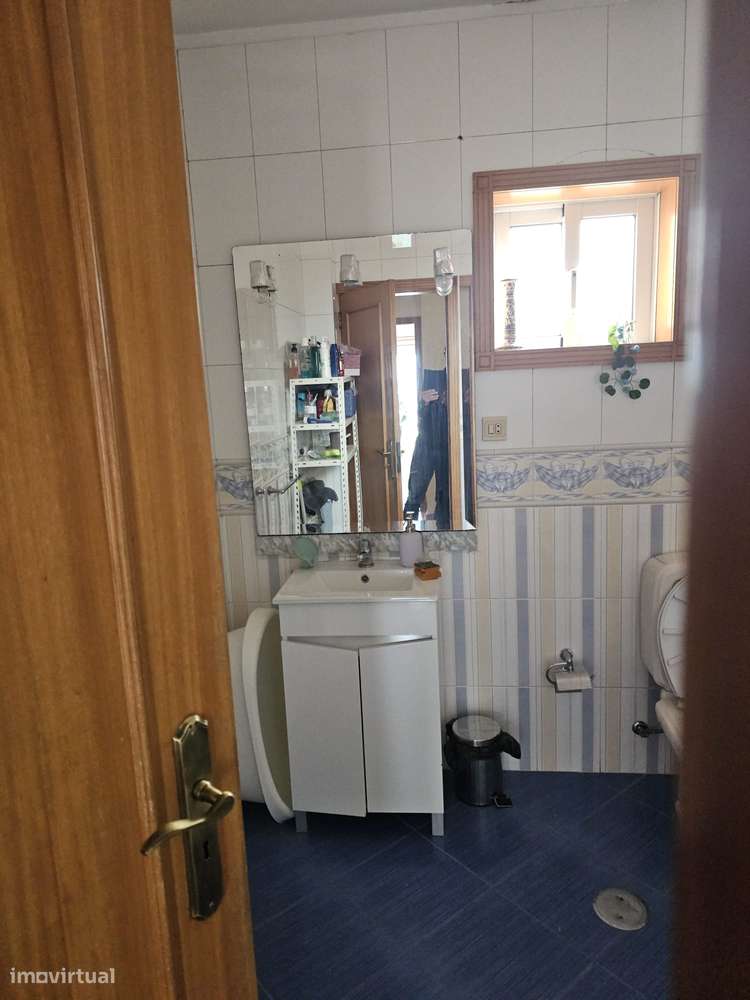 Quarto - Guimarães (Urgezes) - Com despesas incluídas - Grande imagem: 5/13