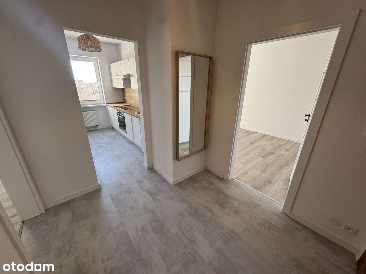 2 pokoje z balkonem i garderobą I TOP lokalizacja przy PST-1