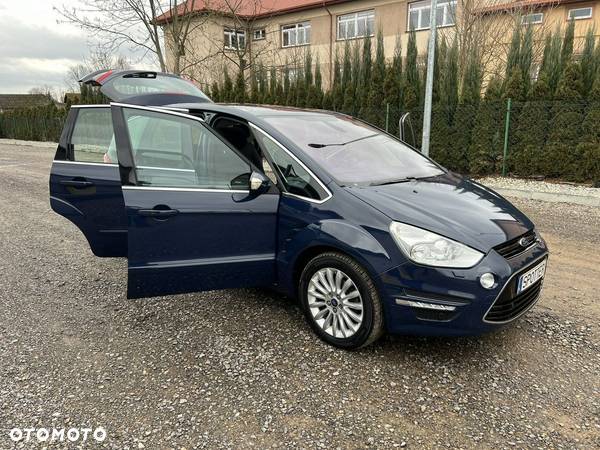 Ford S-Max - 25