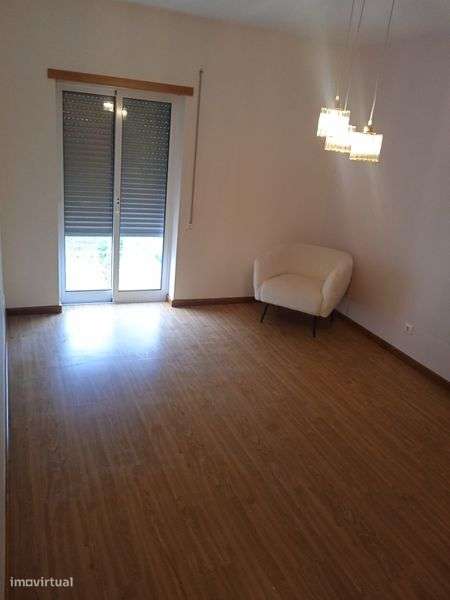 Vendo Apartamento T3 na Granja Figueira de Lorvão - Grande imagem: 4/5