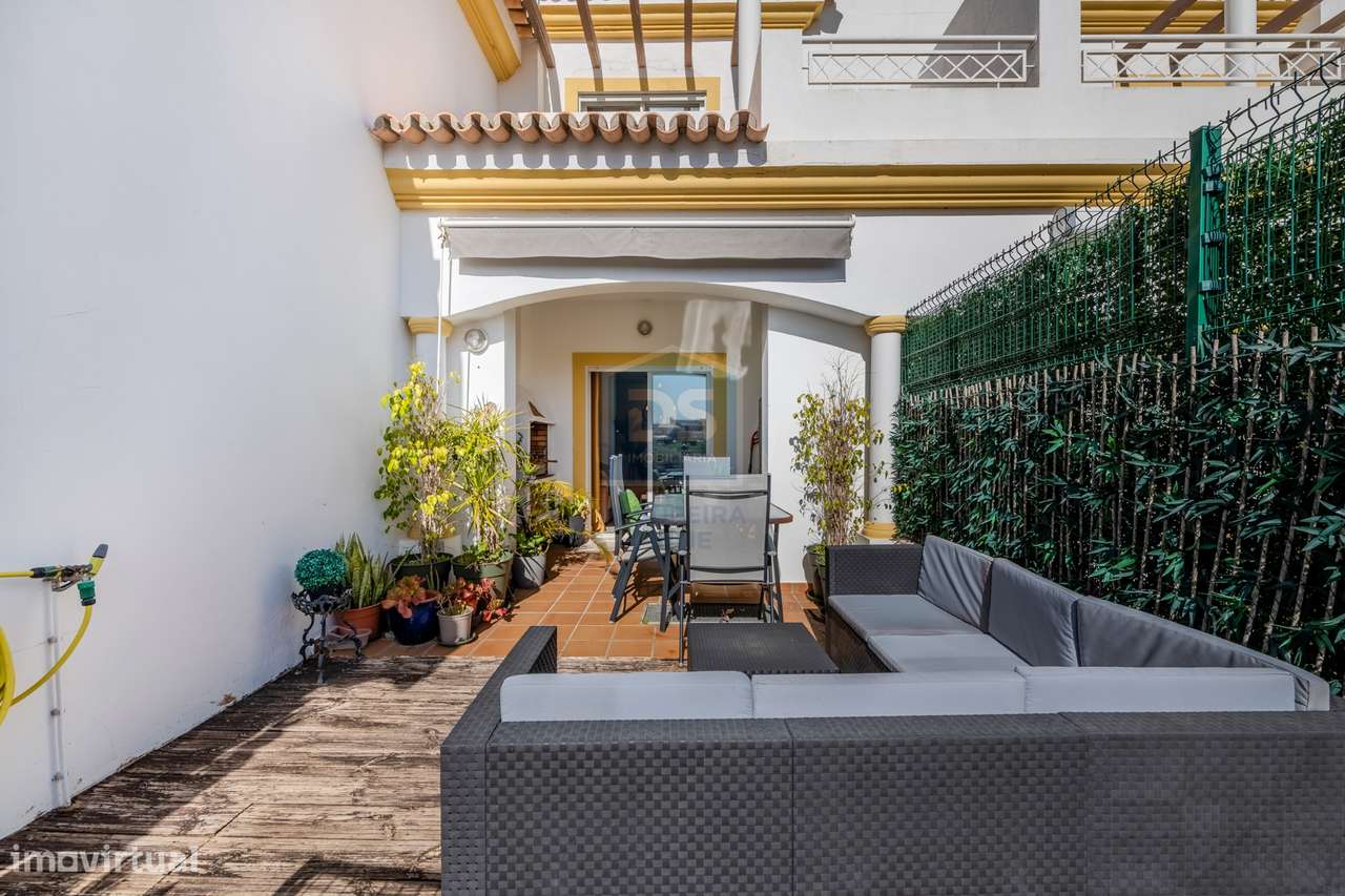 Moradia em Banda T2+2 Venda em Albufeira e Olhos de Água,Albufeira - Grande imagem: 5/43