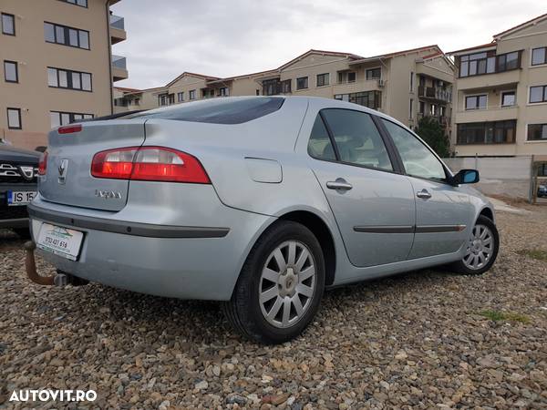 Renault Laguna - 14