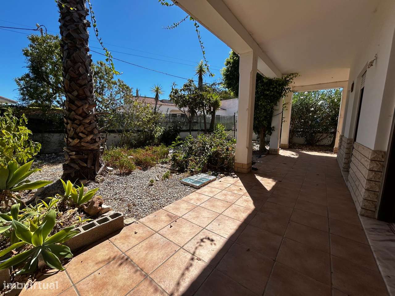 Apartamento T2 com terraço e jardim - 829.000m2 de terreno integrante - Grande imagem: 4/12