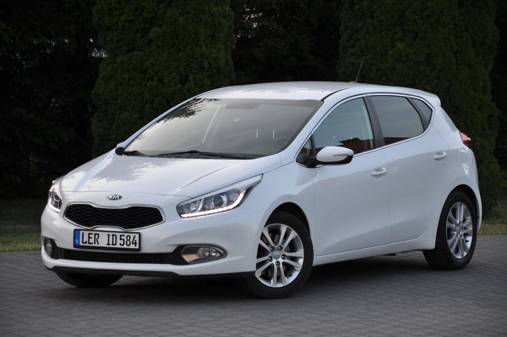 Kia Ceed II (2012-) 1.4 CVVT Edition 7 2014