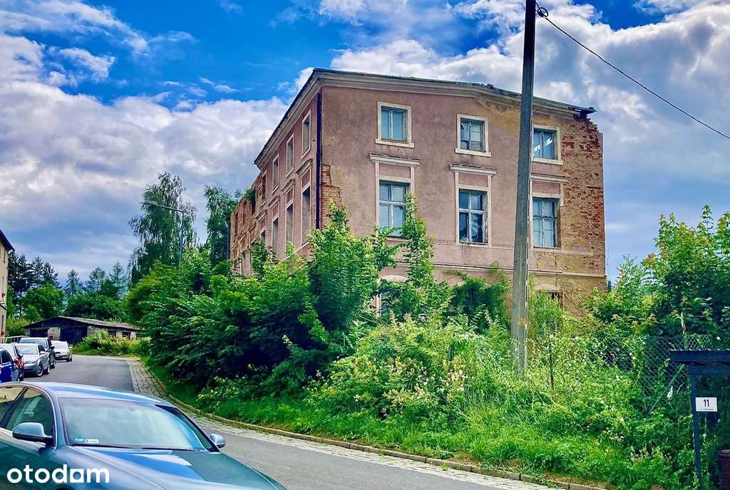 Budynek do przebudowy z działką 1169 m2.-3