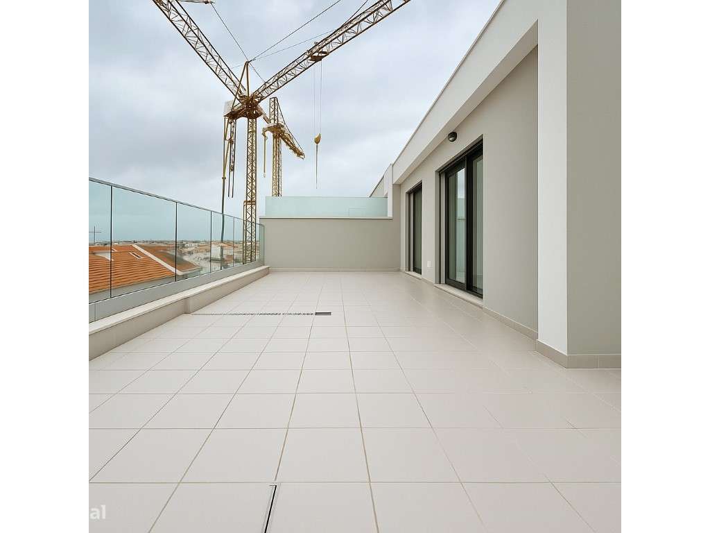 Apartamento T5 |Garagem em BOX |2 Terraços|Churrasqueira-15