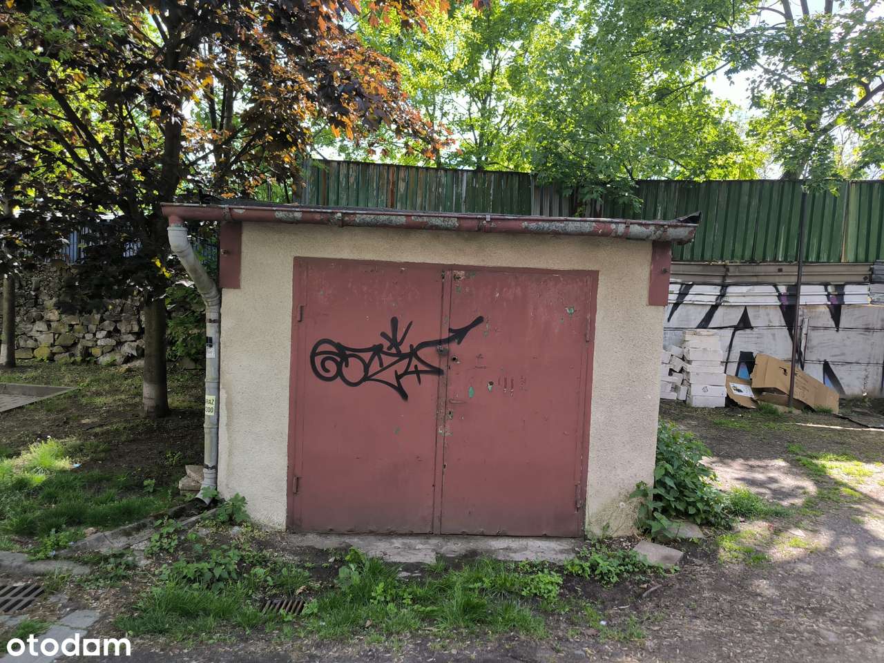 sprzedam garaż murowany 20m katowice dąb