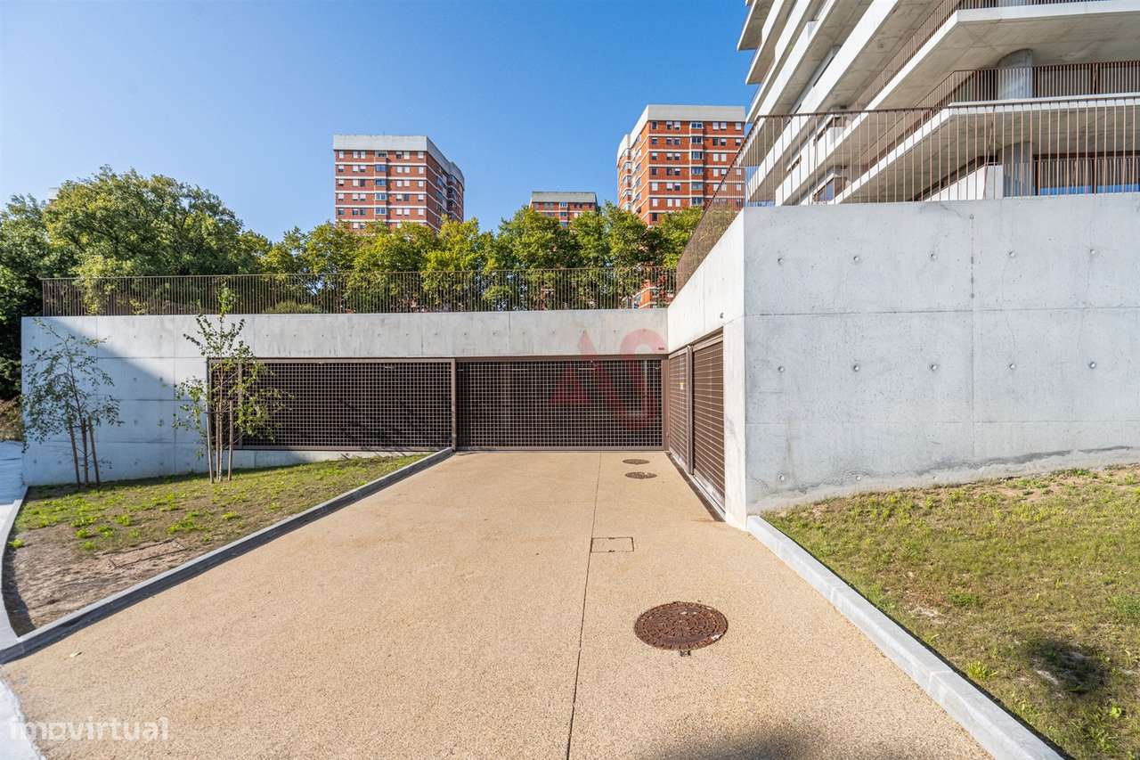 Apartamento T2 NOVO de LUXO,no Miramar Tower no Porto, com Ginásio no - Grande imagem: 3/37