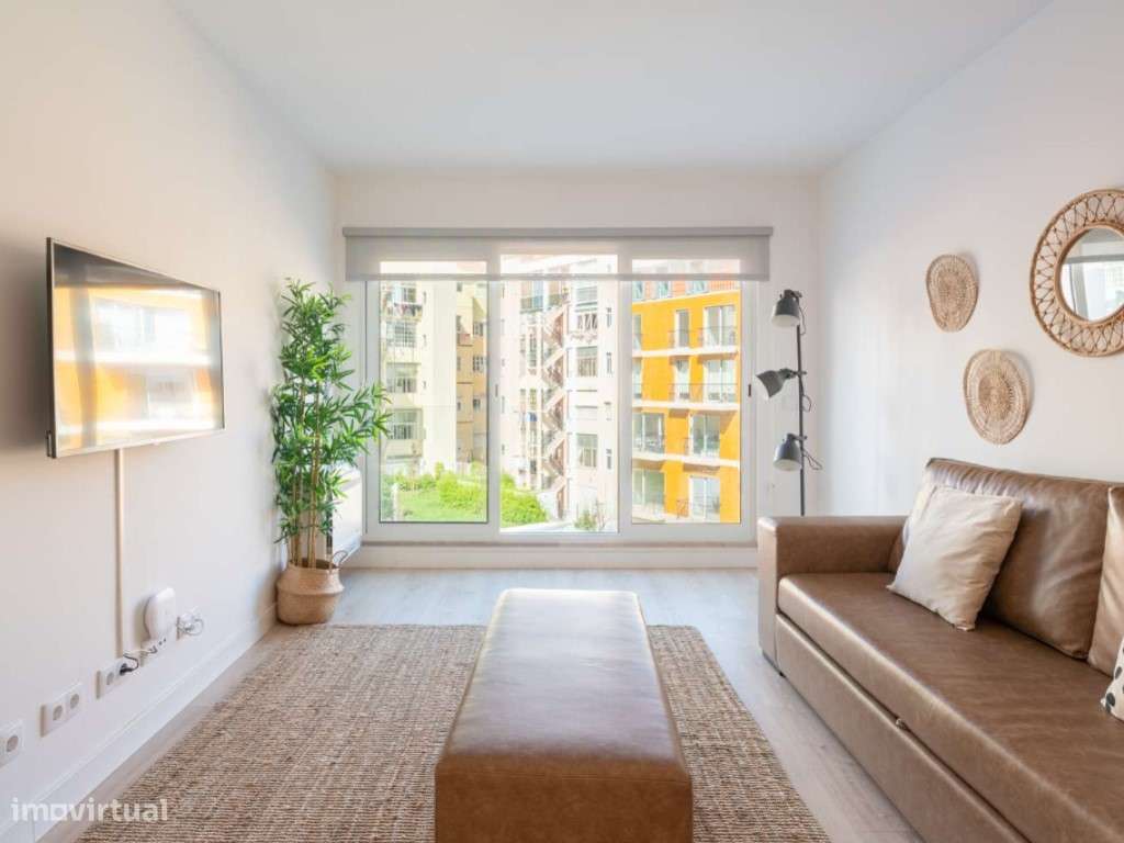 Apartamento T3 renovado junto ao Campo Santana, Lisboa - Grande imagem: 5/25