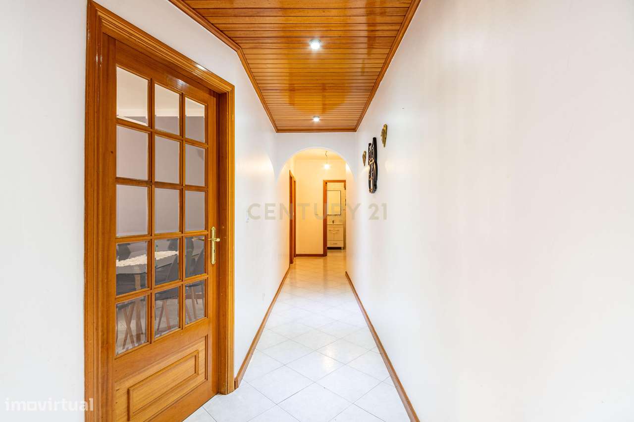 Apartamento, 80 m², Cacém e São Marcos - Grande imagem: 2/19