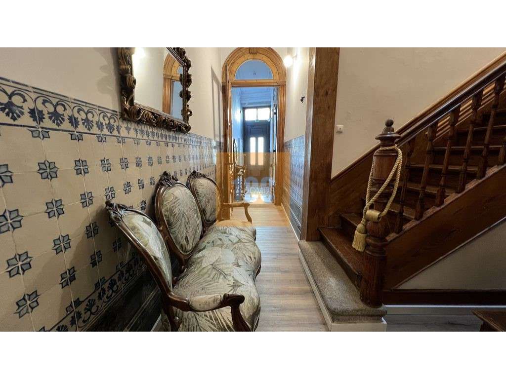 Prédio burguês reabilitado com Licença AL na Baixa do Porto - Grande imagem: 5/47