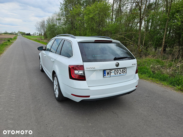 Skoda Octavia 1.6 TDI Style DSG - 7