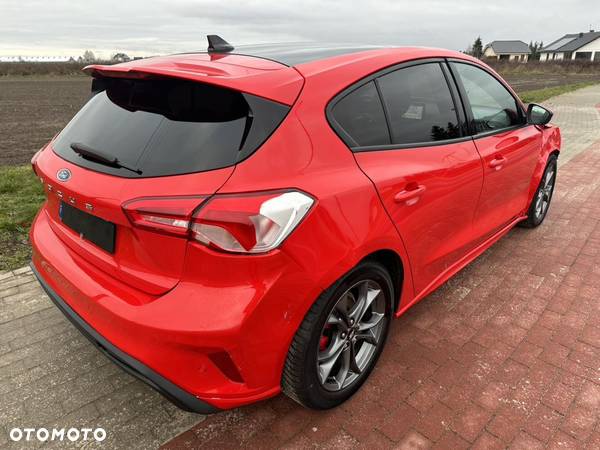 Ford Focus 1.0 EcoBoost ST-Line Red ASS - 4