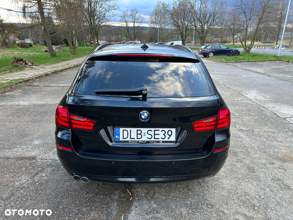 BMW Seria 5 520d Touring - 11