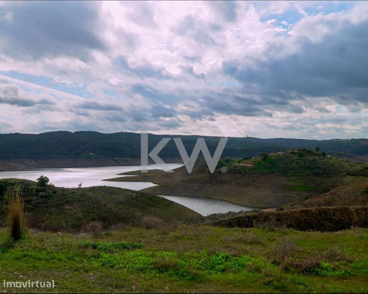 Moradia Isolada T3  -  Garagem - Vistas deslumbrantes  - Odeleite - Al-24