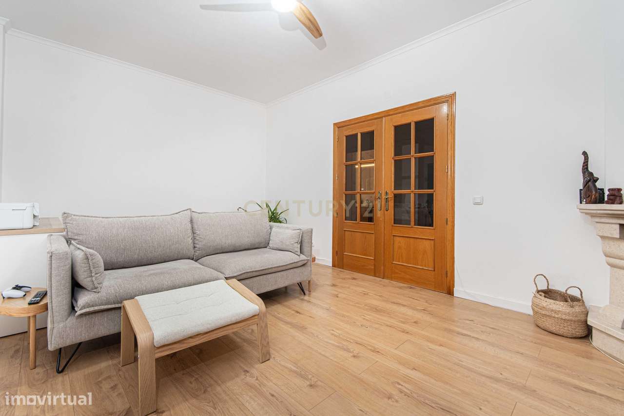 Apartamento Renovado em Samora Correia, Benavente-7