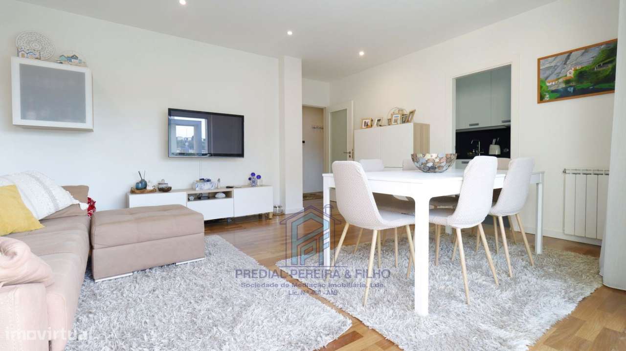 Apartamento T3 - Rio Tinto / Rebordãos/Próx. Areosa - Grande imagem: 1/30