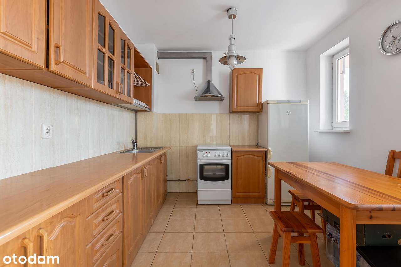 Dwa niezależne pokoje | osobna kuchnia | balkon | garaż-3