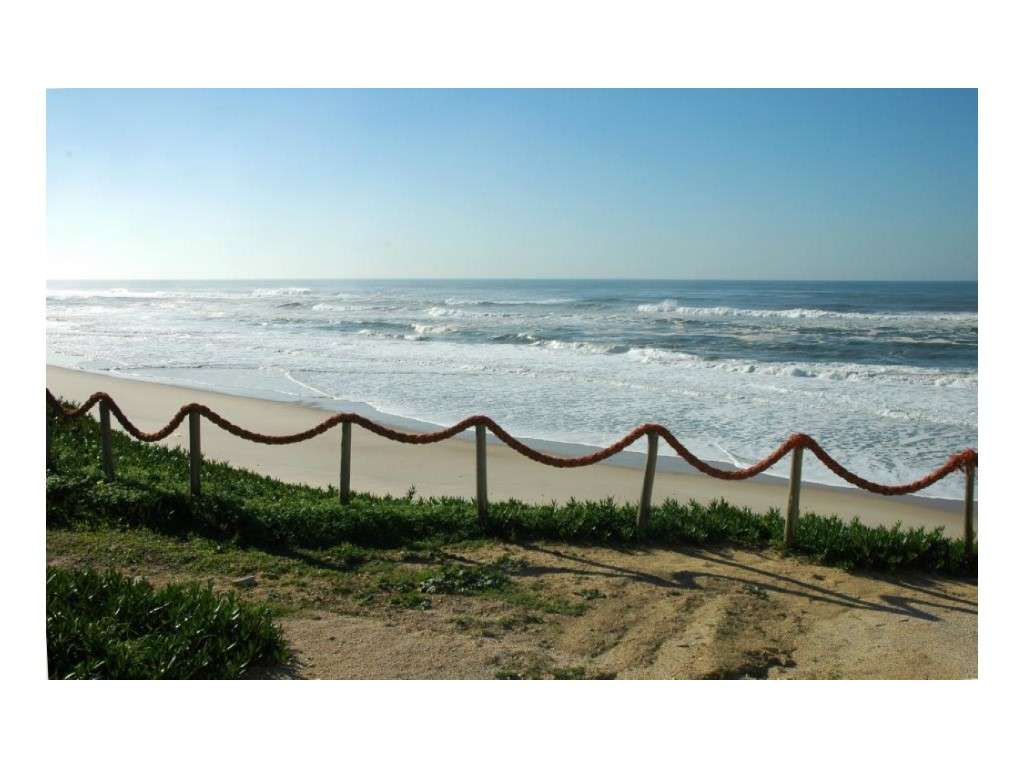 Oportunidade: Terreno para Construção de Moradia com Vista Frontal ... - Grande imagem: 5/13