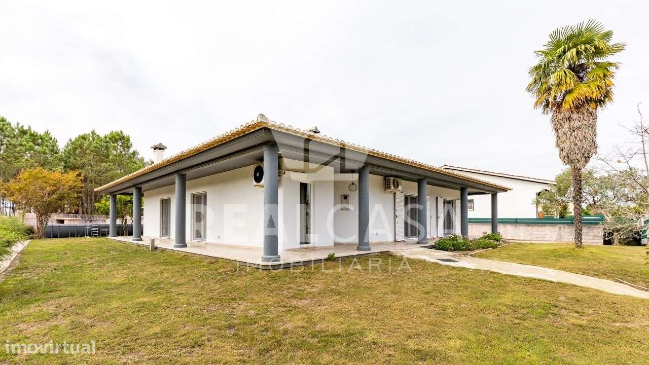 Moradia Térrea T5 em Marinha Grande-5