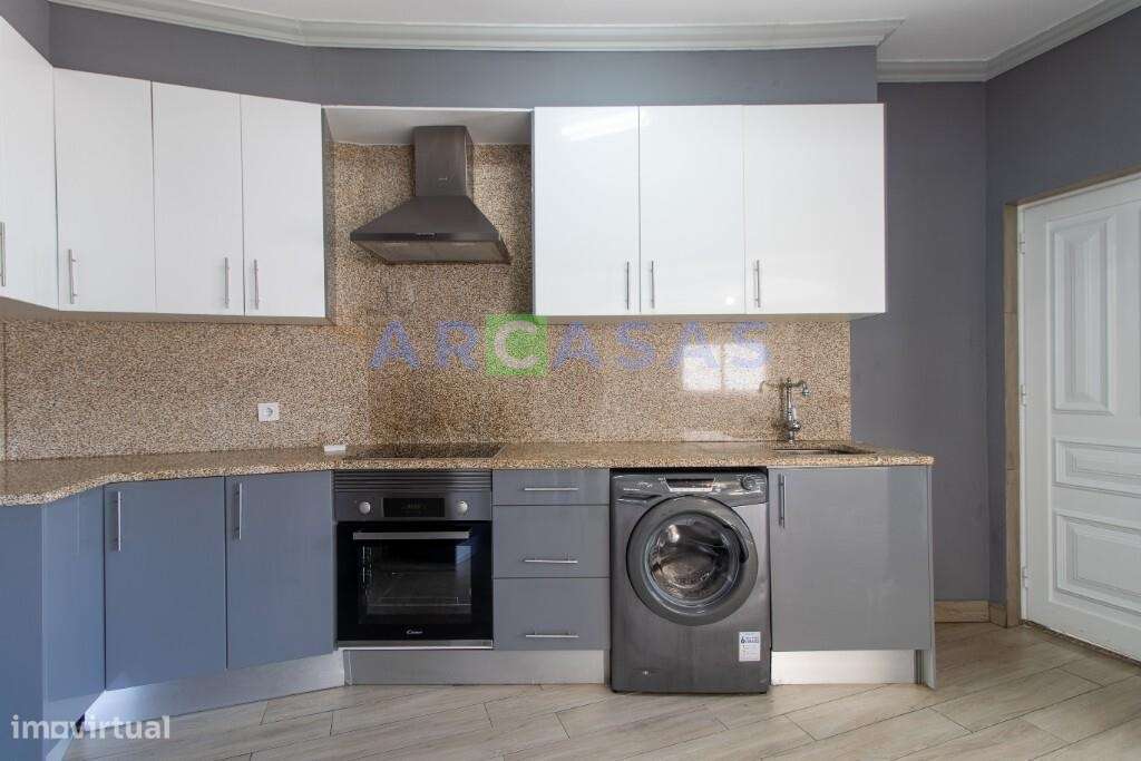 Andar moradia V3 com 2 garagens fechadas em São Cosme, Gondomar - Grande imagem: 4/25