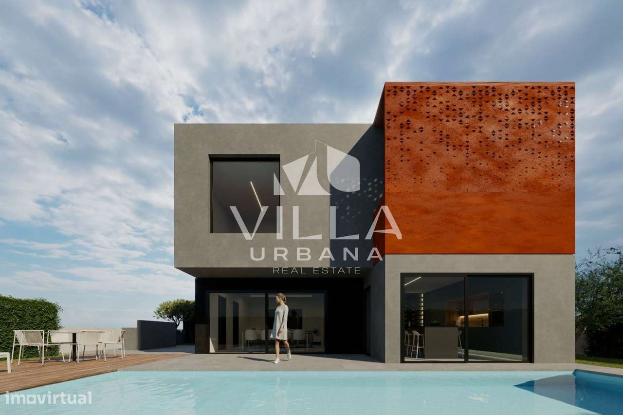 Moradia T4 Isolada perto do Golf da Aroeira e a 3 min. da praia-14