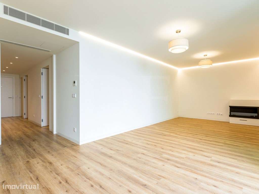 Apartamento T3 novo com terraço privado no centro de Cascais - Grande imagem: 4/24