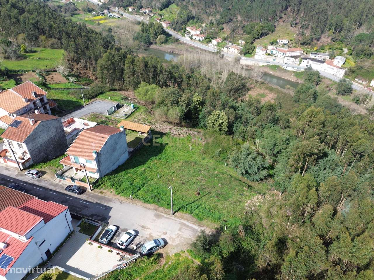 Lote de terreno em Zebreiros, Foz do Sousa, Gondomar - 610m² - Grande imagem: 2/8