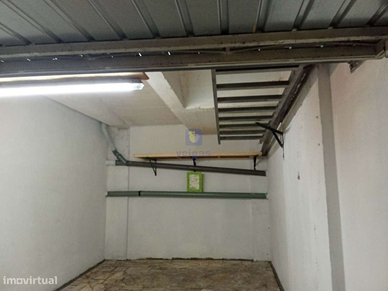 Garagem Box em Fitares - Valor Negociável-5