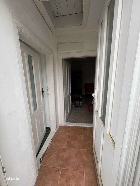 Casa de vanzare CENTRU SEGARCEA - Imagine principală: 5/8