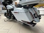 Harley-Davidson Touring Street Glide - 14