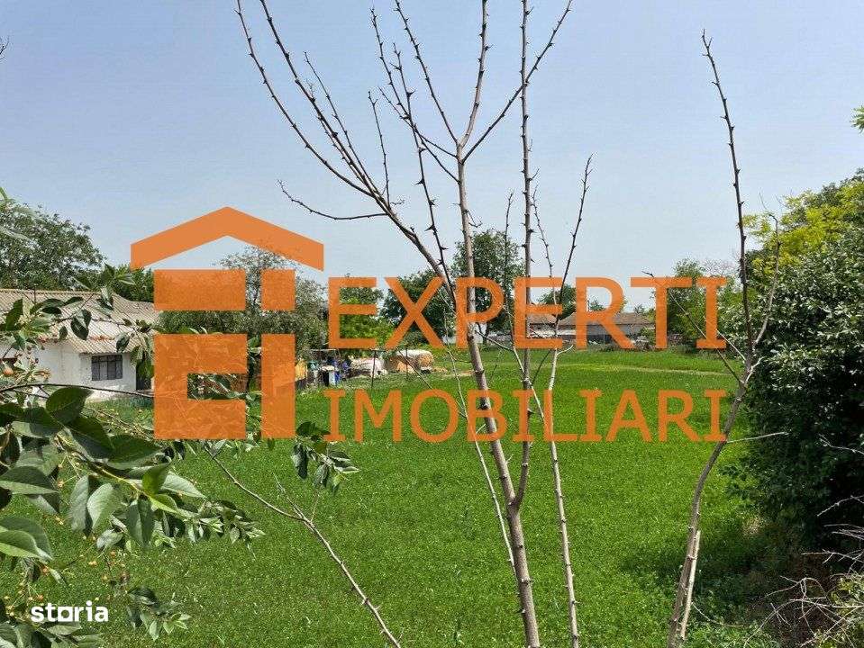 Casa e vanzare, situata in MIHAIL KOGALNICEANU - Imagine principală: 2/14