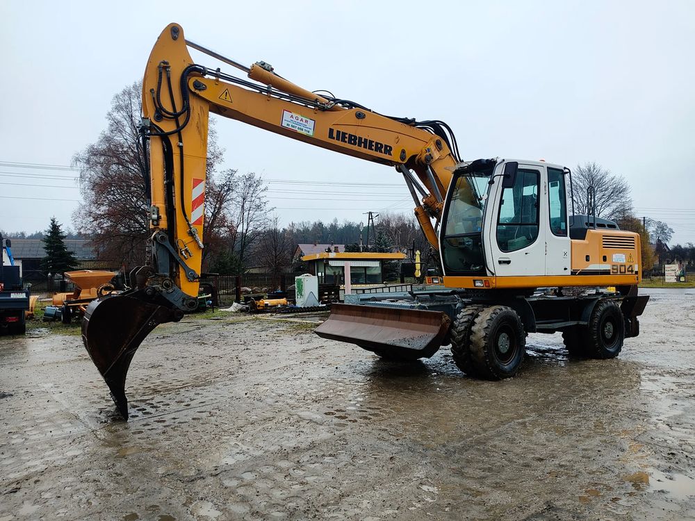 Liebherr A904c 2008